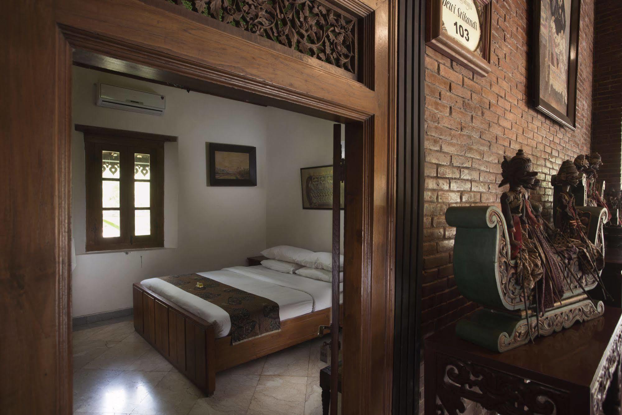 Melva Balemong Otel Ungaran Dış mekan fotoğraf